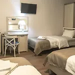 Stabu Seta Aparthotel 3*
