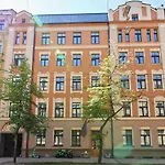 Aparthotel Stabu Seta 3*